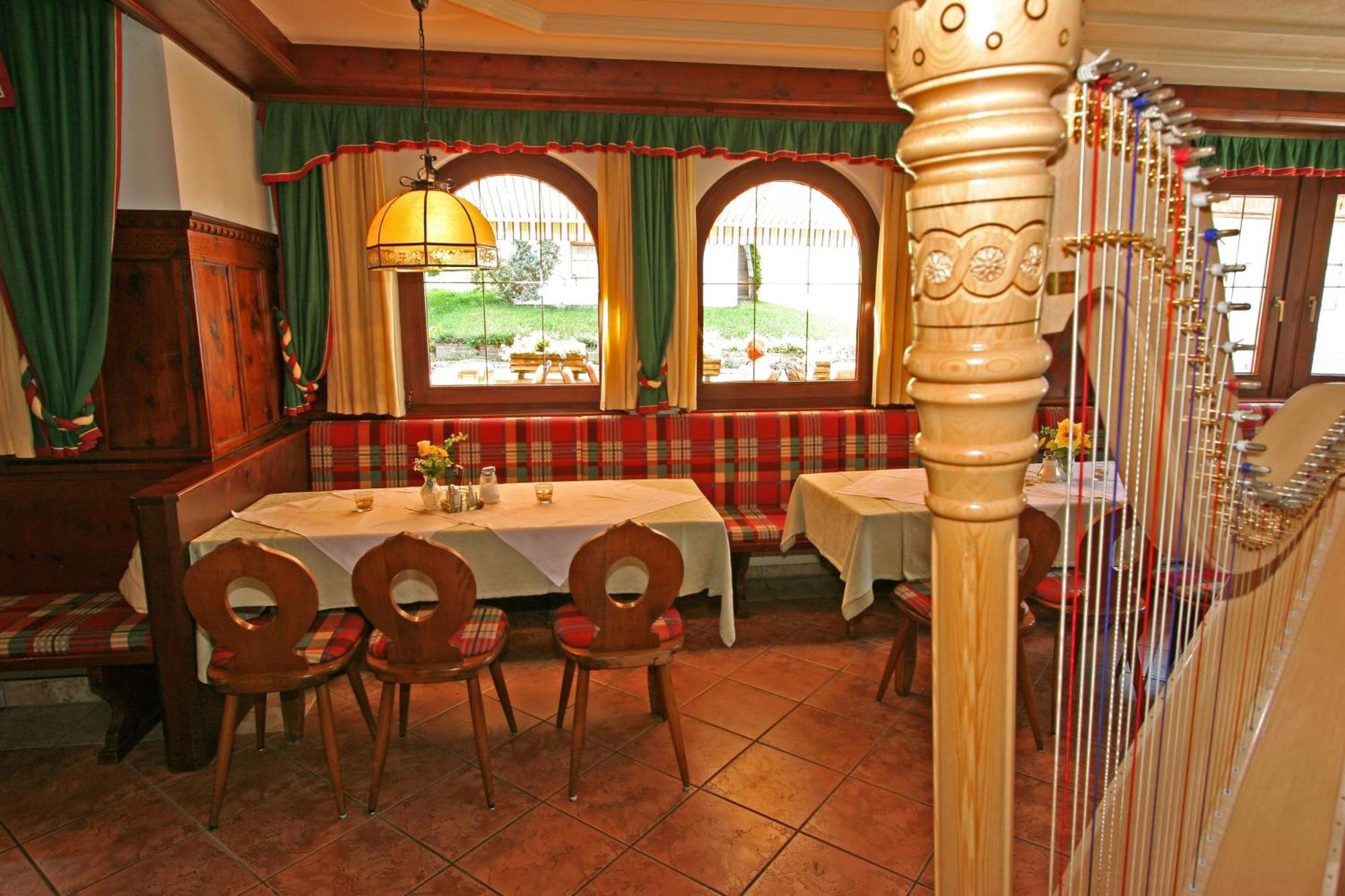 Hotel Simmerlwirt Niederau Esterno foto